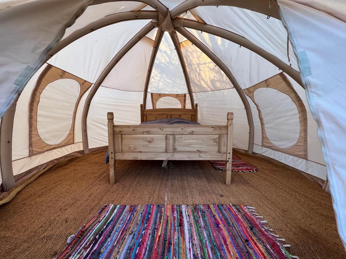 Kirkton Dome Lochcarron Off-Grid Hotel Bagian luar foto